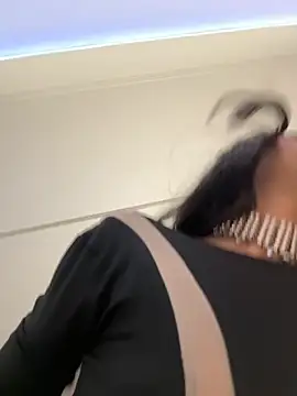 Bella Vixen  online show from October 22, 2025, 7:24 pm