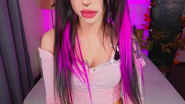 Snapshot of venomeowww__ chatting on October 27, 2025, 2:04 am venomeowww online show from October 27, 2025, 2:04 am