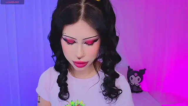 Snapshot of venomeowww__ chatting on November 30, 2025, 4:16 am venomeowww online show from November 30, 2025, 4:16 am