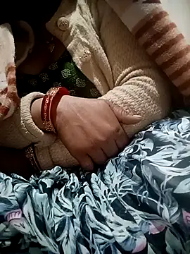 CUTGIRL76 online show from January 5, 2026, 5:27 pm