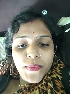 AnanyaKapoor89 online show from November 11, 2025, 10:04 am