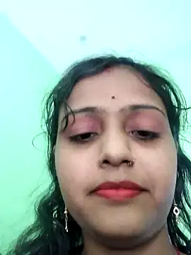 AnanyaKapoor89 online show from November 12, 2025, 7:20 am