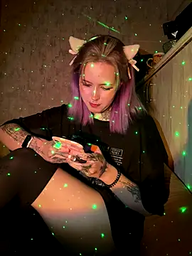 Snapshot of n1ghtcloud chatting on November 14, 2025, 7:12 pm n1ghtcloud online show from November 14, 2025, 7:12 pm