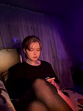 Snapshot of n1ghtcloud chatting on January 13, 2026, 9:20 pm n1ghtcloud online show from January 13, 2026, 9:20 pm