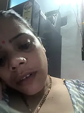 Snapshot of Setty54 chatting on September 19, 2025, 2:18 pm Setty54 online show from September 19, 2025, 2:18 pm