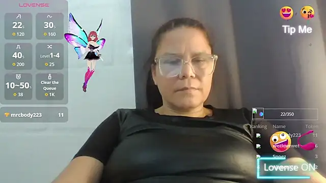 Snapshot of latinamaster chatting on October 12, 2025, 1:43 pm latinamaster online show from October 12, 2025, 1:43 pm