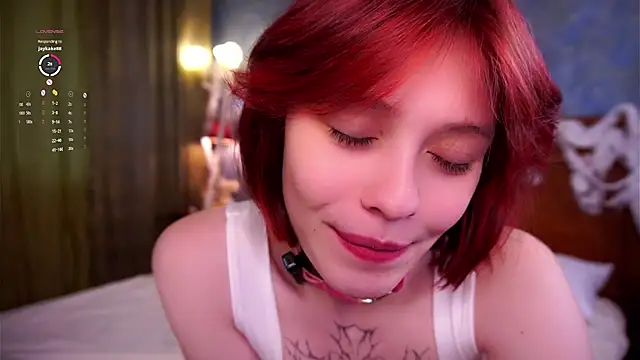 LurleneRamo online show from November 1, 2025, 1:07 am