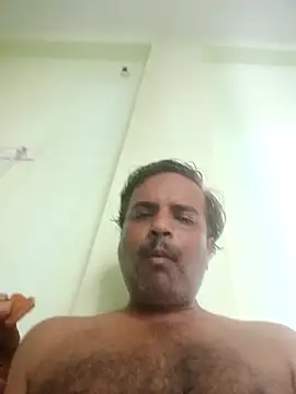 vardh033 online show from September 15, 2025, 6:35 am