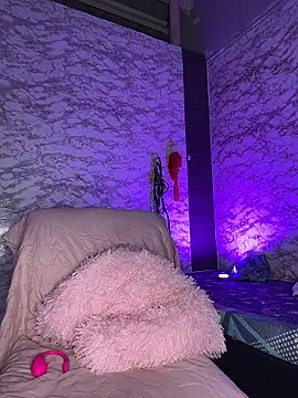 AlisSon  hot online show from January 11, 2026, 3:22 am