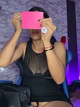 AlisSon  hot online show from March 31, 2026, 7:14 pm