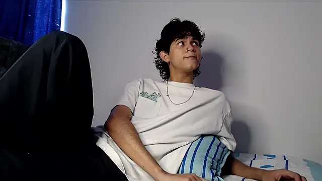 alexmark  online show from June 9, 2026, 6:08 pm