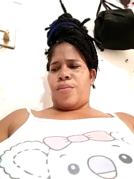 Big ass submissive online show from April 18, 2026, 7:51 pm