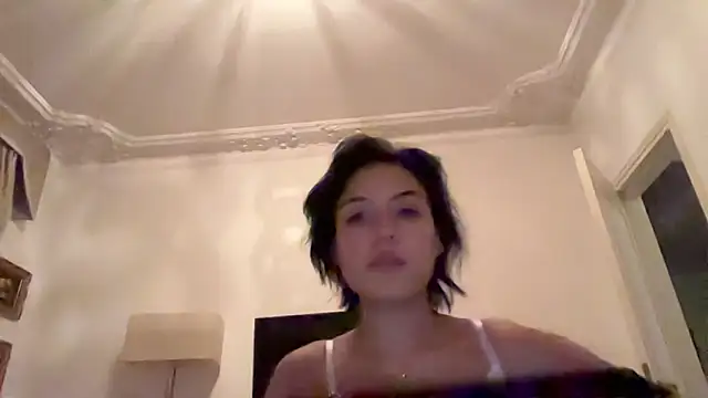 meiijiaa online show from September 24, 2025, 11:08 pm