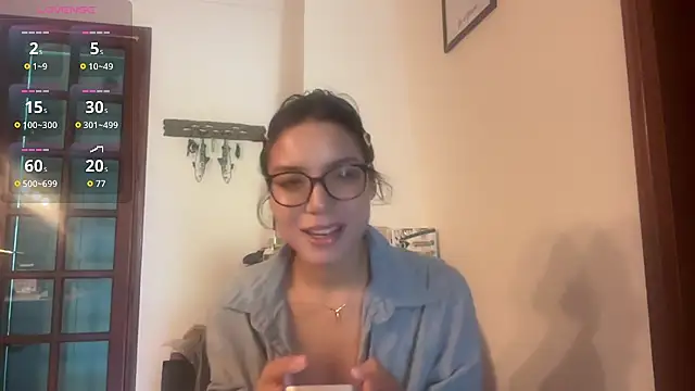 meiijiaa online show from July 28, 2026, 1:43 pm