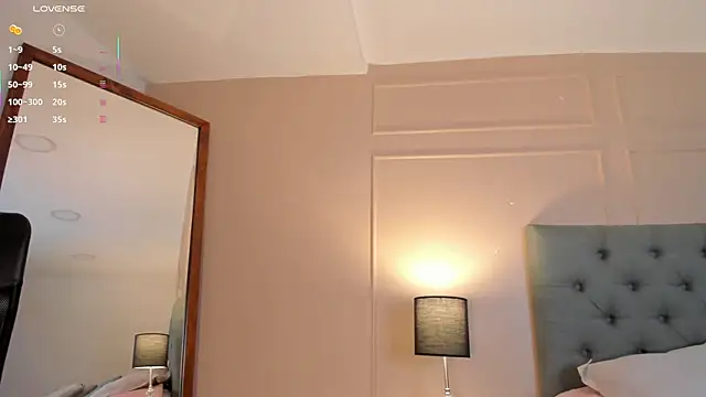  miss mia online show from April 7, 2026, 1:00 pm