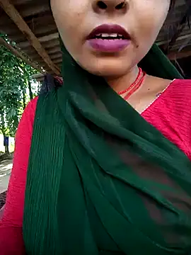 Snapshot of Monika_thakurr chatting on June 2, 2026, 11:23 am Monika thakurr online show from June 2, 2026, 11:23 am