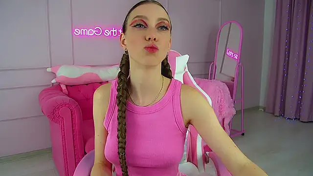 Snapshot of VeronicaVances chatting on September 19, 2025, 6:08 pm VeronicaVances online show from September 19, 2025, 6:08 pm