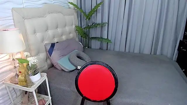 Patricia Anderson online show from November 9, 2025, 6:55 am