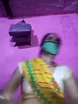 Snapshot of Hot_ashna chatting on September 28, 2025, 2:55 pm Hot ashna online show from September 28, 2025, 2:55 pm