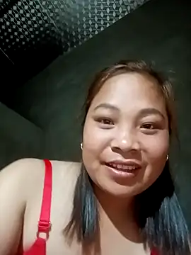 Milan6789 online show from April 16, 2026, 9:39 pm