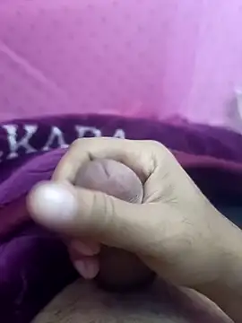 Sonukumar202000 online show from January 5, 2026, 11:52 pm