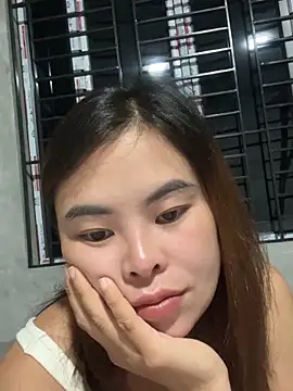 han-cute online show from September 26, 2025, 2:43 pm