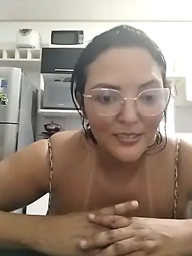 AuroraChest online show from February 13, 2026, 12:39 am