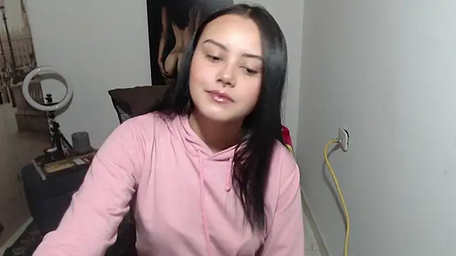 crazy daniela online show from September 20, 2025, 3:46 pm