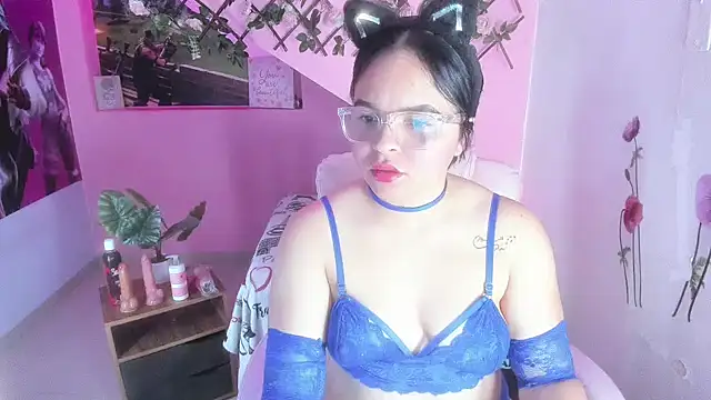 mabelsweet303av online show from October 24, 2025, 8:05 pm