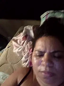 Snapshot of Ravena2290 chatting on February 5, 2026, 9:58 am Ravena2290 online show from February 5, 2026, 9:58 am