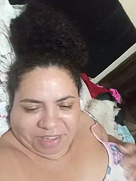 Snapshot of Ravena2290 chatting on February 6, 2026, 4:28 am Ravena2290 online show from February 6, 2026, 4:28 am