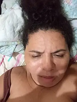 Snapshot of Ravena2290 chatting on February 7, 2026, 1:04 pm Ravena2290 online show from February 7, 2026, 1:04 pm