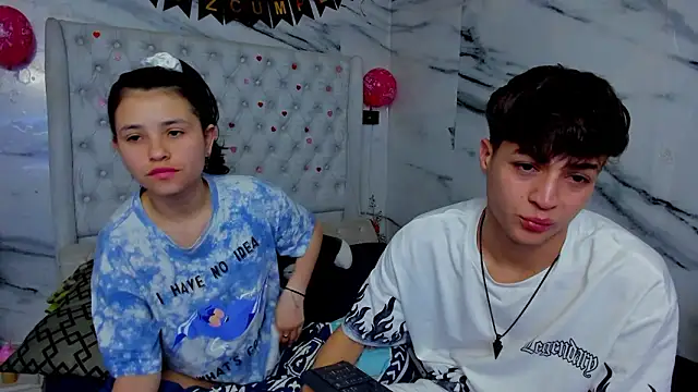 Snapshot of Ari_and_Storm chatting on March 1, 2026, 1:35 pm Ari and Storm online show from March 1, 2026, 1:35 pm