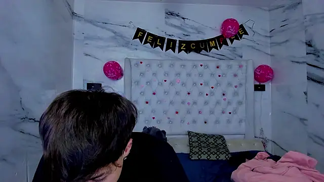 Ari and Storm online show from March 13, 2026, 1:40 pm