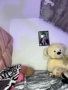 Melody rouxxx online show from November 7, 2025, 12:32 am