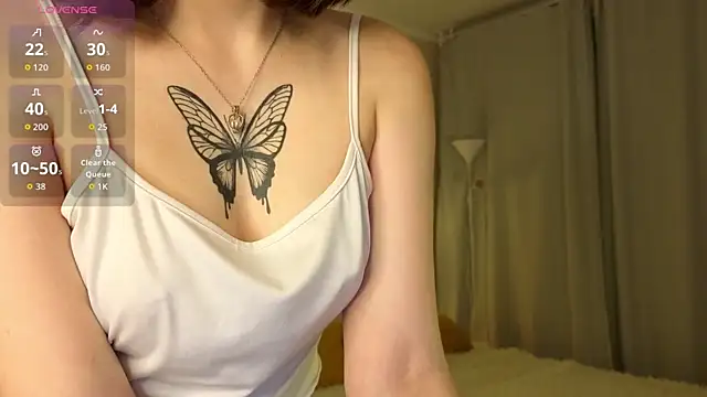 PurrrBerry online show from October 26, 2025, 3:45 am