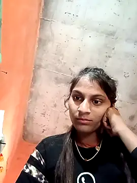 Snapshot of Jyoti_thakurr chatting on November 1, 2025, 8:16 am Jyoti thakurr online show from November 1, 2025, 8:16 am