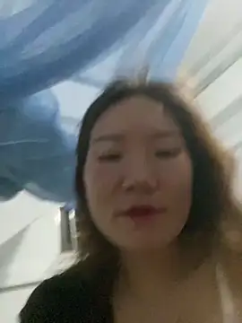 Pyy07 online show from November 14, 2025, 1:10 pm