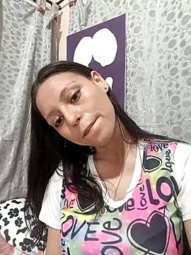 Snapshot of Lahila_ chatting on March 28, 2026, 2:49 pm Lahila online show from March 28, 2026, 2:49 pm