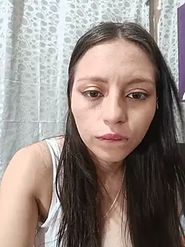 Snapshot of Lahila_ chatting on May 20, 2026, 1:39 pm Lahila online show from May 20, 2026, 1:39 pm