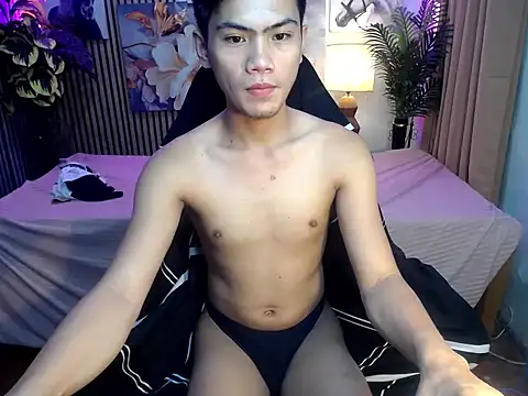 Snapshot of alex_cummer chatting on February 4, 2026, 5:30 pm alex cummer online show from February 4, 2026, 5:30 pm