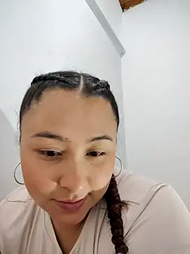 Freyacooper online show from November 27, 2025, 3:08 am