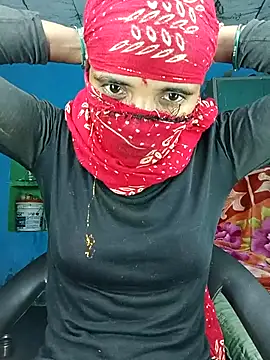 Hotwera online show from October 19, 2025, 9:48 pm