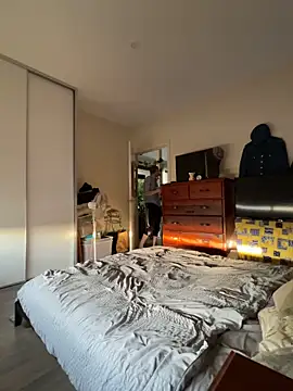 Stelan690 online show from October 18, 2025, 8:26 am