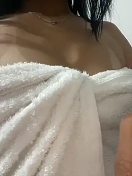 Katianesantos online show from October 29, 2025, 3:31 am