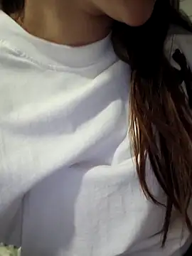 susu baby online show from April 19, 2026, 8:33 pm