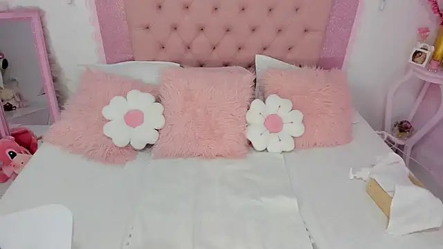 roxyswt online show from July 29, 2026, 12:31 am