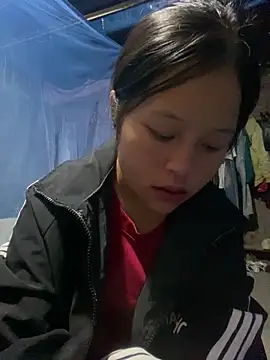 O o UwU o O online show from November 1, 2025, 2:13 am