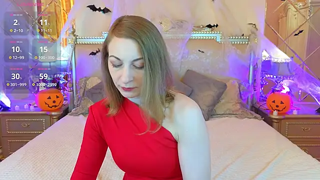 Katherine Loveau online show from October 22, 2025, 4:46 am