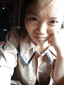 Snapshot of ngan-cute chatting on June 17, 2026, 7:11 am ngan-cute online show from June 17, 2026, 7:11 am